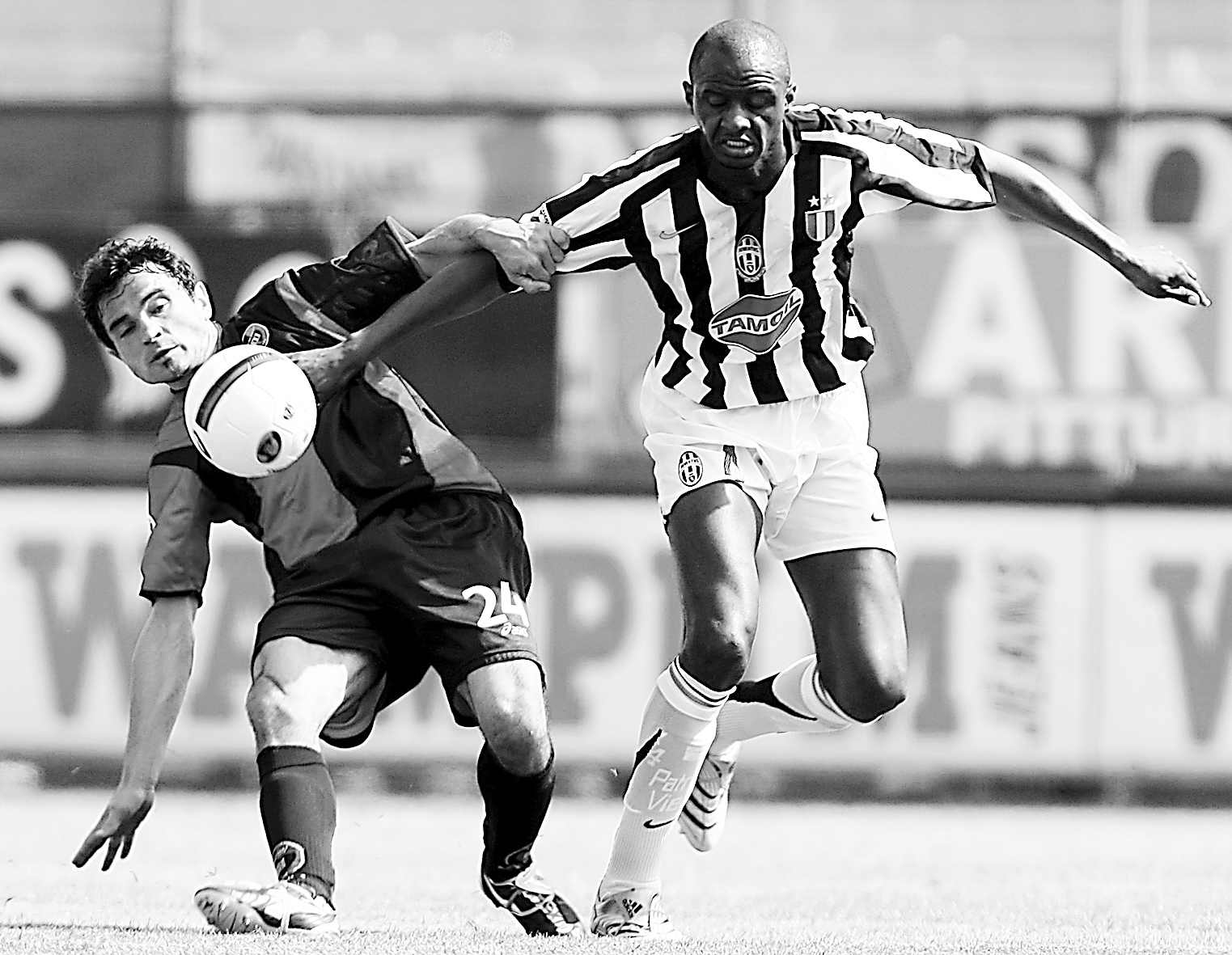 并非偶然 并非偶然